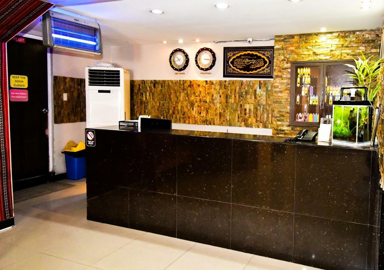 Casa Blanca Apartment Manila Exterior photo